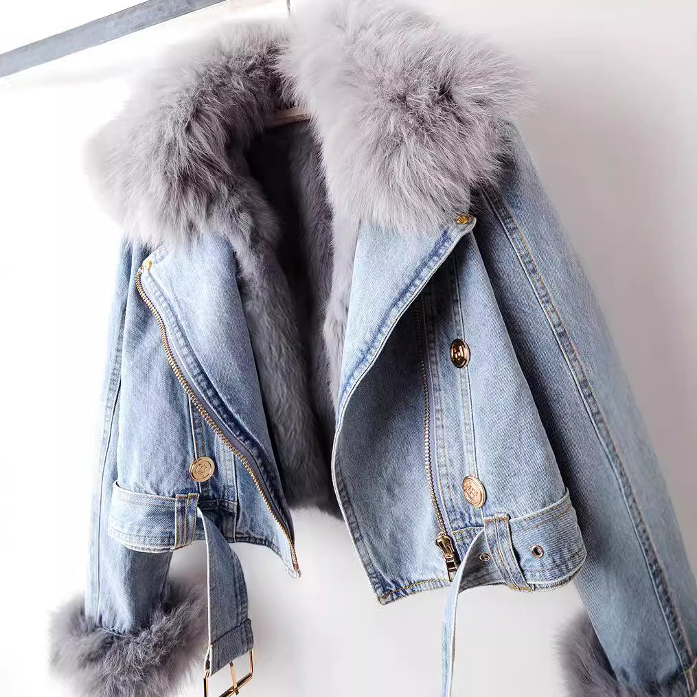 MARGA – Chaqueta vaquera con cuello de piel de zorro